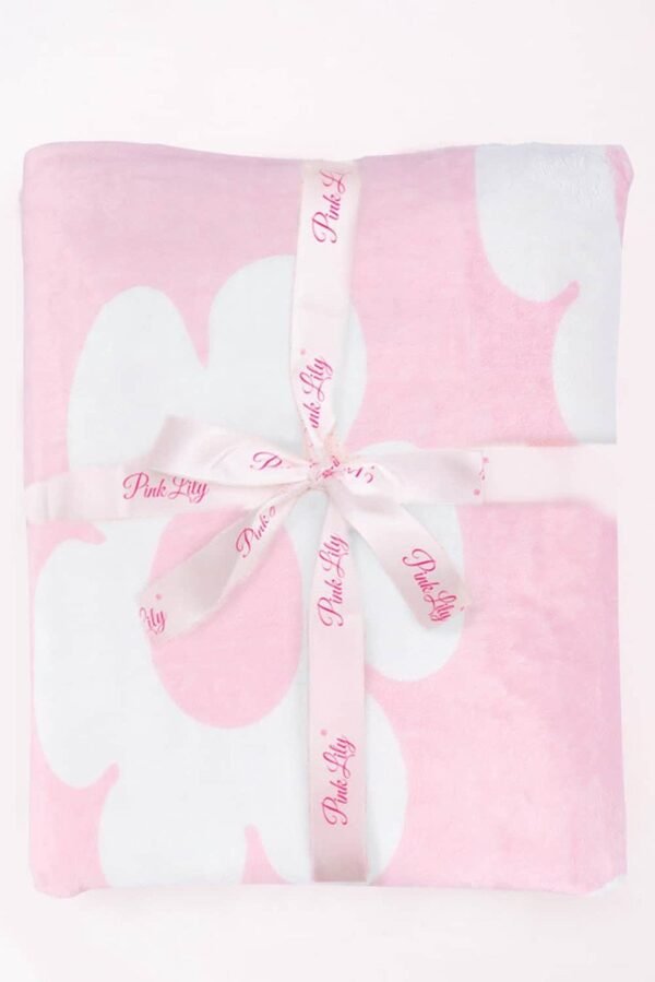 Pink Floral Pattern Square Blanket 76*63cm