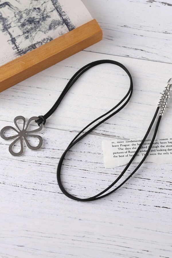 Silvery Hollow Out Floral Leather Rope Y-shaped Necklace