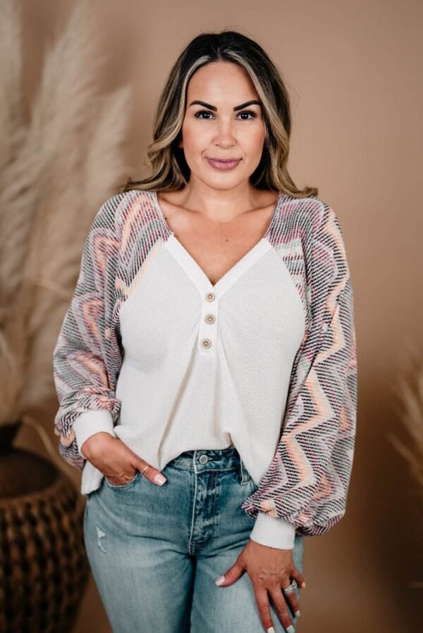 Beige Geometric Contrast Sleeved Plus Size Top