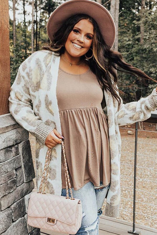 Beige Plus Size Leopard Pattern Cardigan