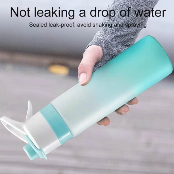 700ml Spray Water Bottle For Outdoor Sport Gym Large Capacity