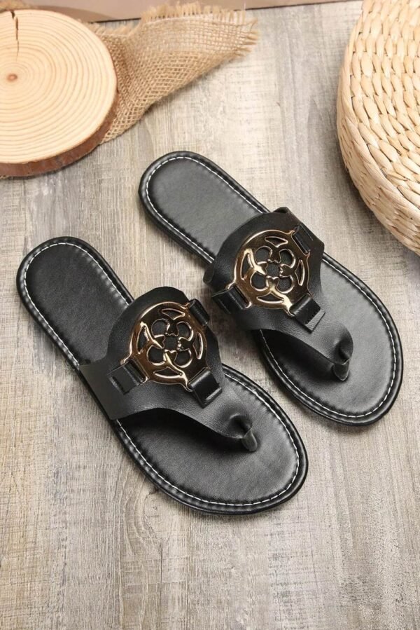 Black Metal DÃ©cor Leather Thong Slippers