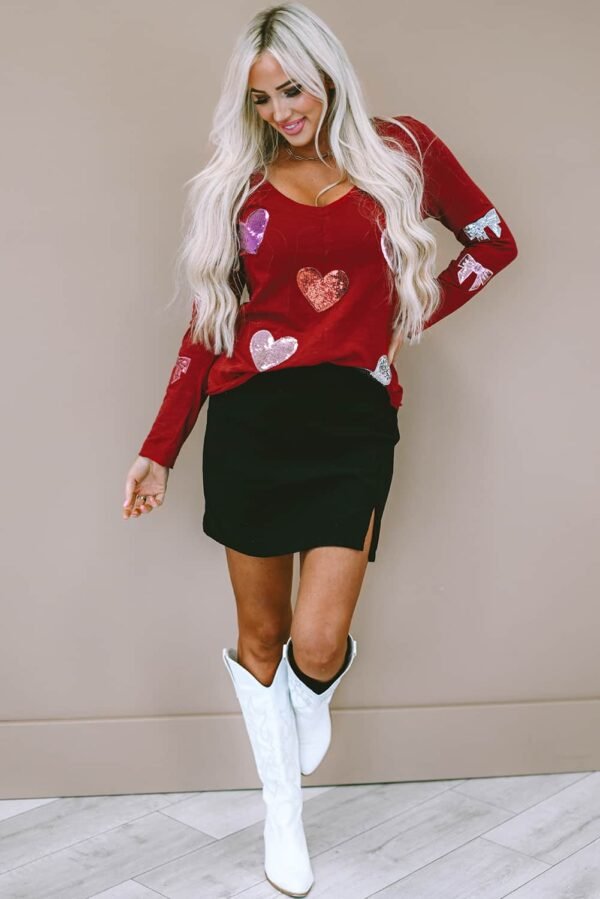 Red Sandalwood Sequined Heart Shape Bow Graphic V Neck Top