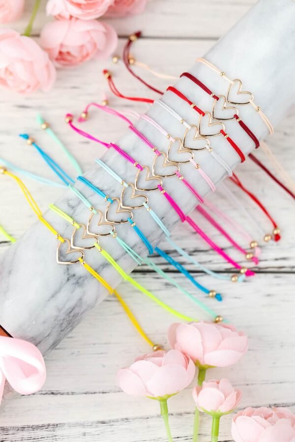 Casual 12Pcs Minimalist Multi Colors Heart Shaped Bracelets