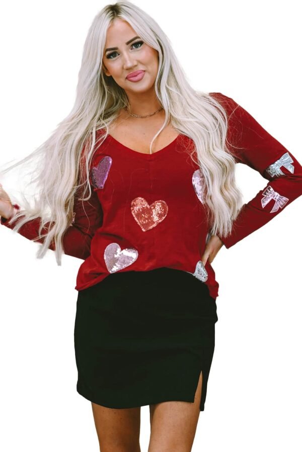 Red Sandalwood Sequined Heart Shape Bow Graphic V Neck Top
