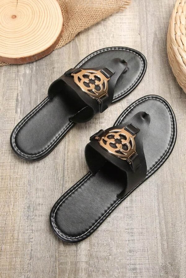 Black Metal DÃ©cor Leather Thong Slippers