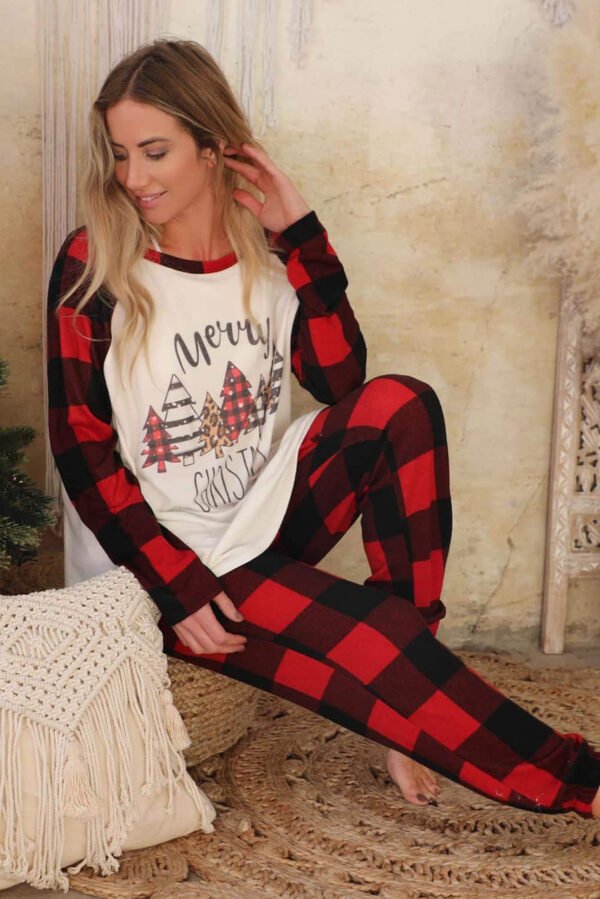 Red Plaid Merry Christmas Graphic Loungewear Set