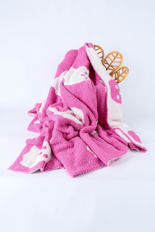 Bright Pink Two-Tone Colorblock Halloween Cute Ghost Printed Blanket