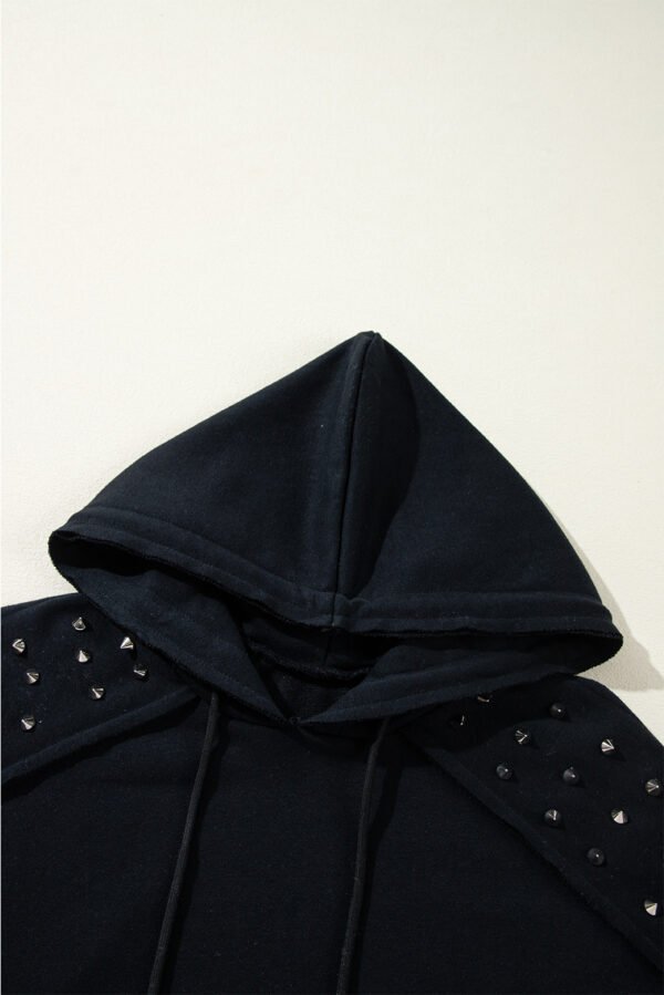 Black Solid Color Rivet Stud Raglan Sleeve Hoodie with Pocket