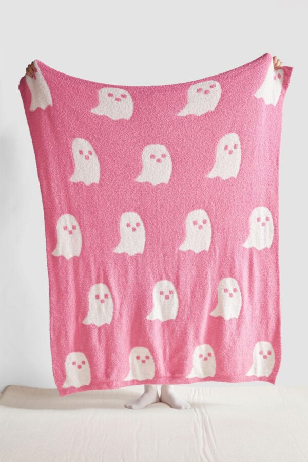 Bright Pink Two-Tone Colorblock Halloween Cute Ghost Printed Blanket