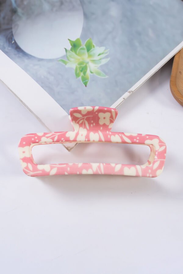 Pink Floral Printed Hollow Out Claw Clip