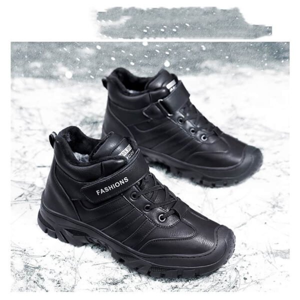 Men’s Outdoor Mountaineering Snow Boots In Winter