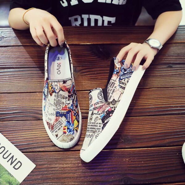 Graffiti Canvas Shoes Men’s Low-cut Korean Youth Men’s Shoes