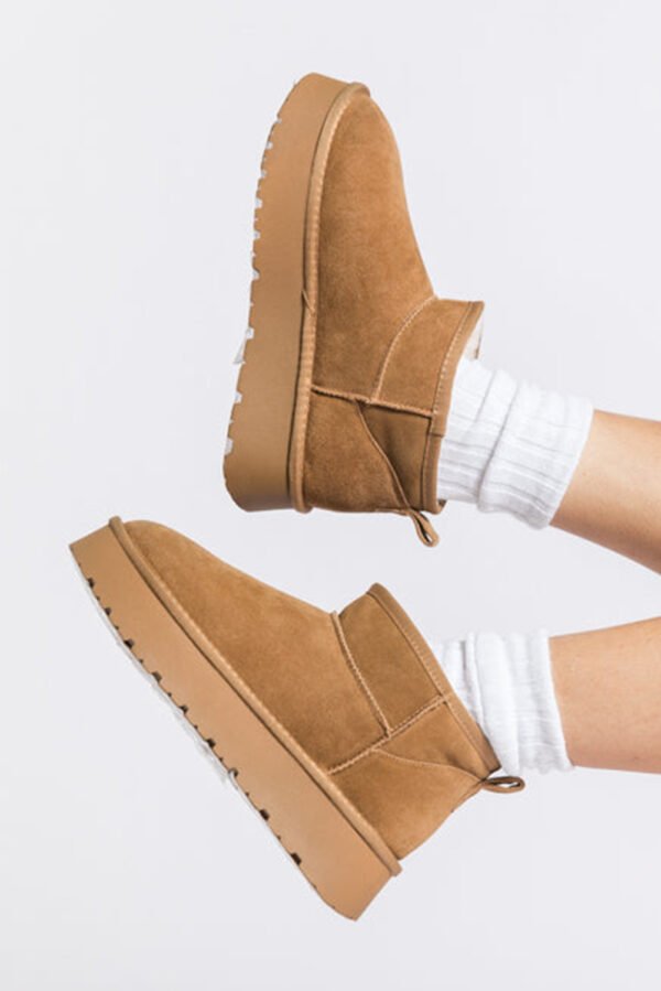 Chestnut Faux Fur Lined Suede Ankle Snow Boots