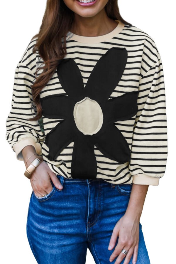 Black white Striped Big Flower Patched 3/4 Sleeve Top