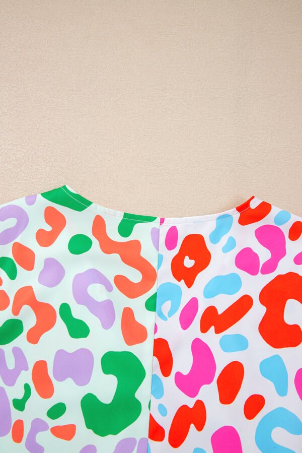 Green Contrast Leopard Print V Neck Short Sleeve Blouse