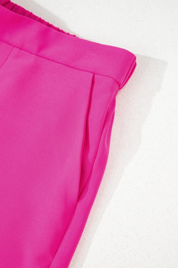 Sachet Pink Half Elastic Waist Casual Pocketed Shorts