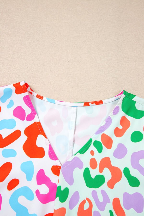 Green Contrast Leopard Print V Neck Short Sleeve Blouse