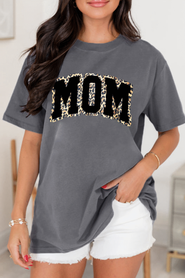Gray Leopard MOM Graphic Crewneck Mothers Day T Shirt
