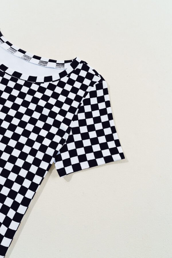 Black Checkered Ribbed Slim Fit Crew Neck T Shirt