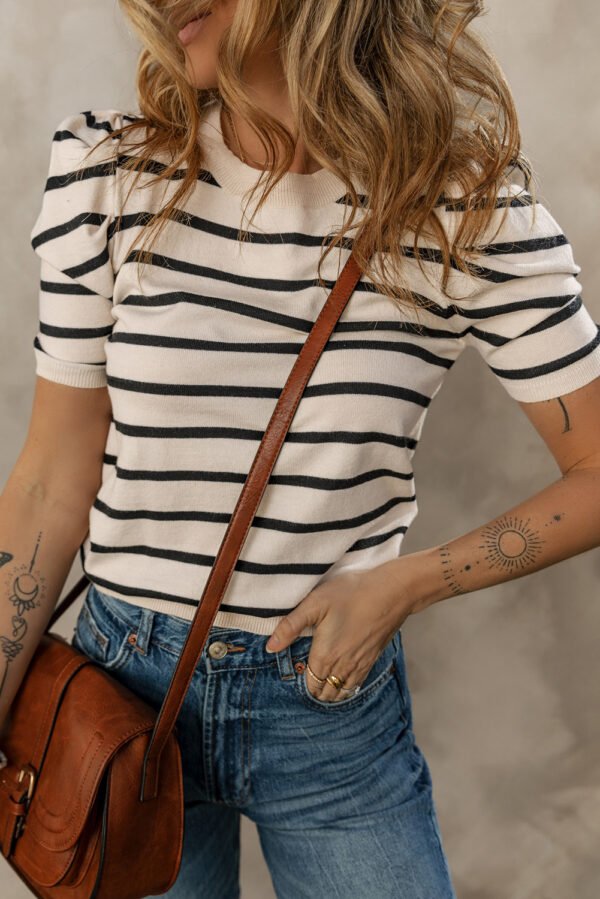 Black Stripe Ribbed Trim Round Neck Bubble Sleeve Knitted Top