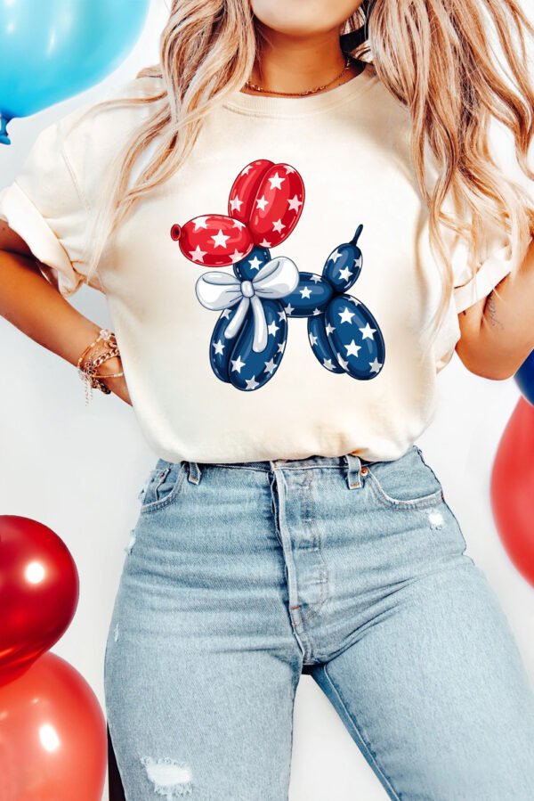 White American Flag Inspired Balloon Dog Graphic Cotton Blend T Shirt