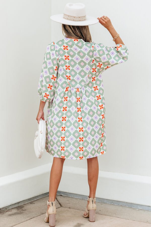 Green Geometric Floral Print 3/4 Sleeve Notched Neck Mini Dress