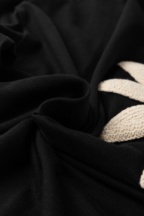 Black Contrast Crochet Floral Graphic Drop Shoulder Loose Tee
