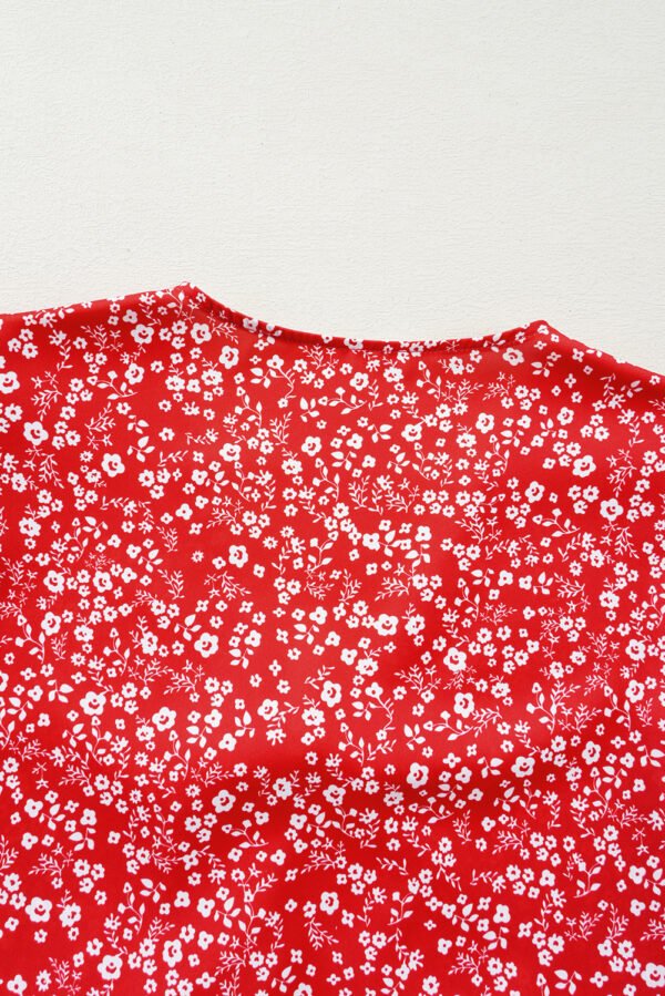 Red Boho Floral Printed Half Sleeve Knotted V Neck Blouse