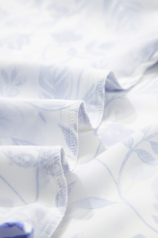 Blue Elegant Floral Print Ricrac Trim Short Sleeve Blouse