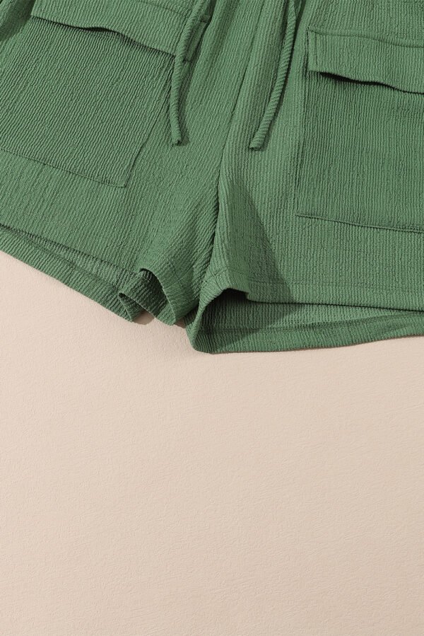 Green Flap Pocket Casual Drawstring Shorts