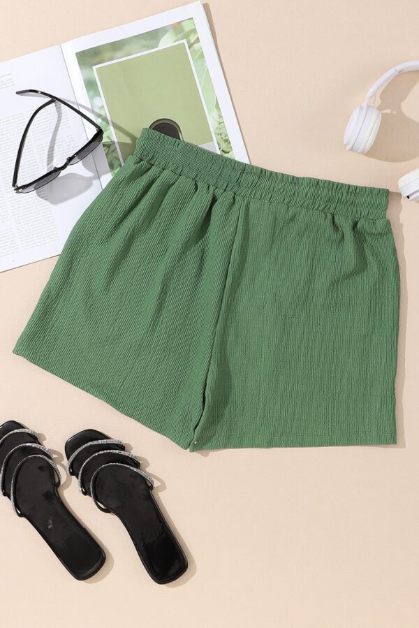 Green Flap Pocket Casual Drawstring Shorts