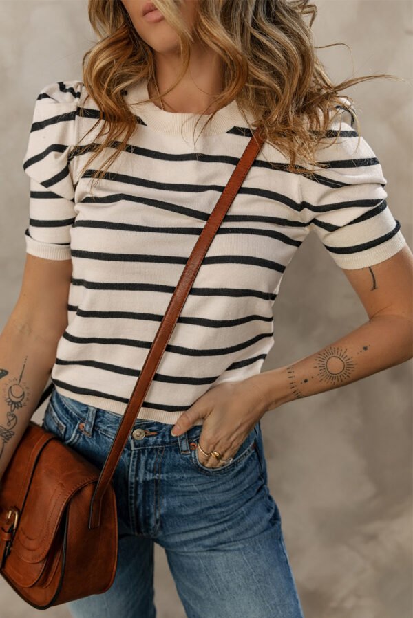 Black Stripe Ribbed Trim Round Neck Bubble Sleeve Knitted Top
