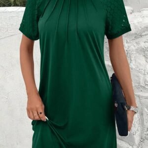 Green Contrast Lace Raglan Sleeve Pleated Detail Shift Dress