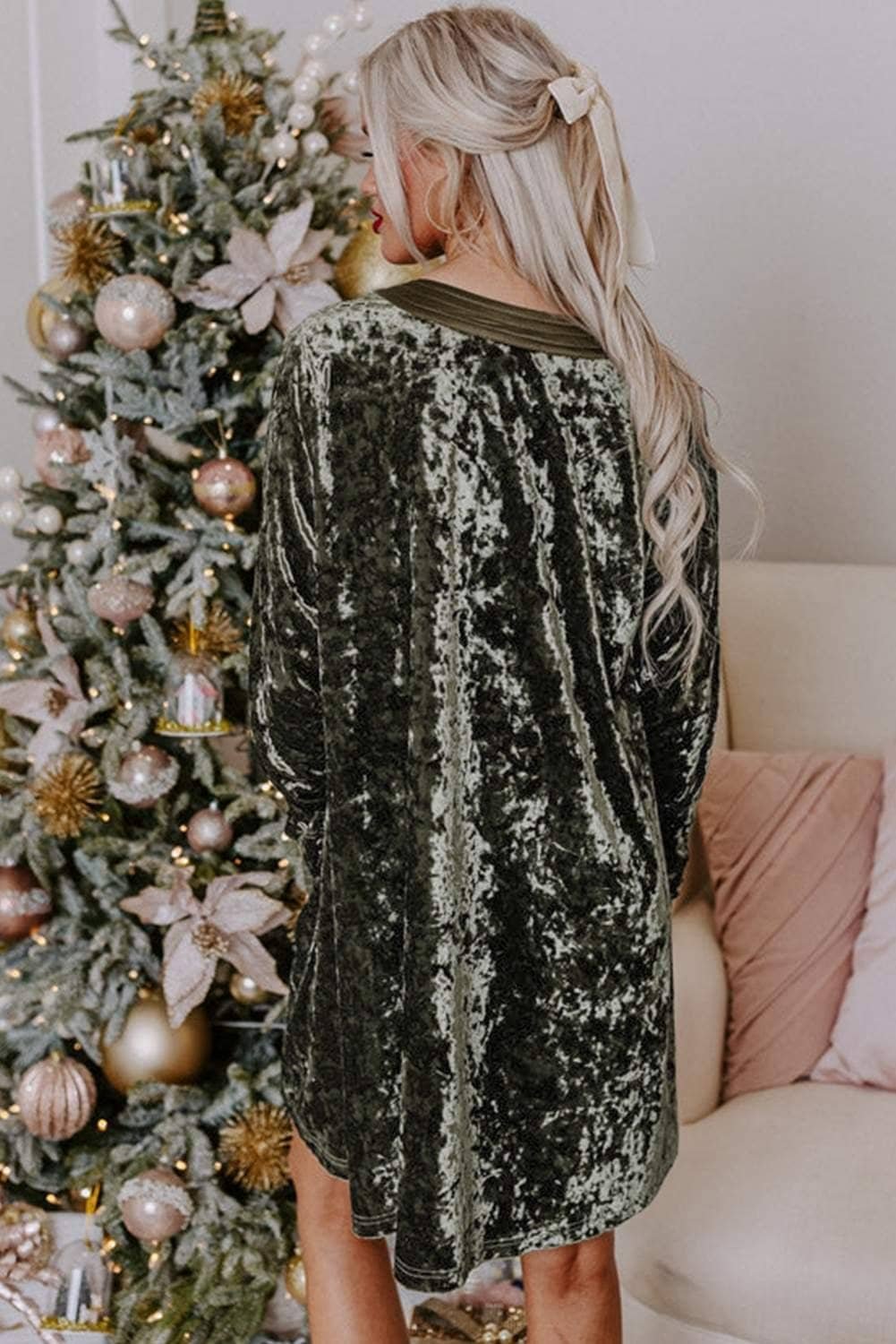 Jungle Green Velvet Long Sleeve V Neck Loose Dress With Pockets