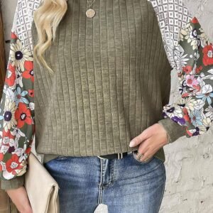 Vineyard Green Plus Size Textured Floral Patchwork Raglan Sleeve Blouse