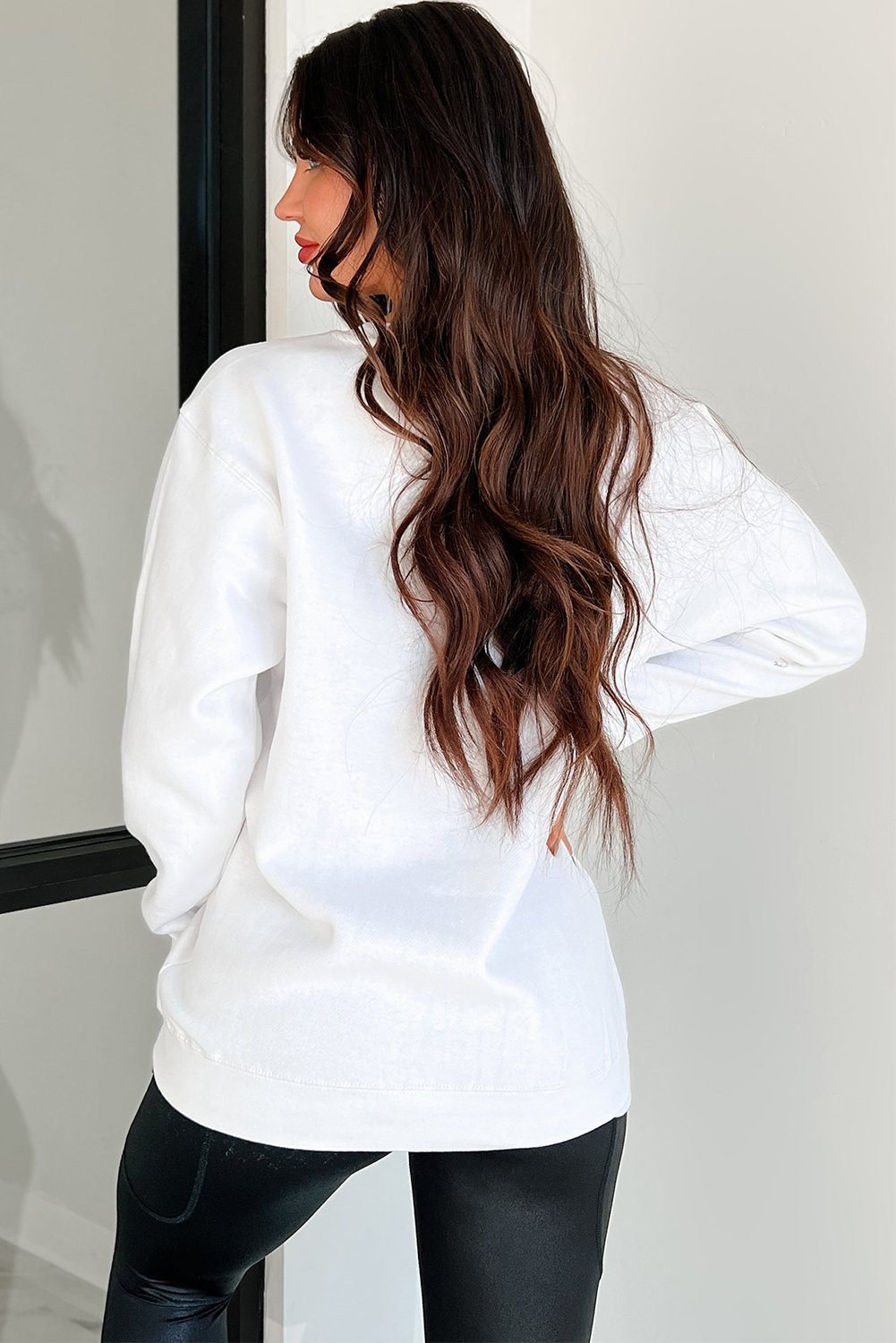 White Crawfish Club Printed Drop Shoulder Sweatshirt