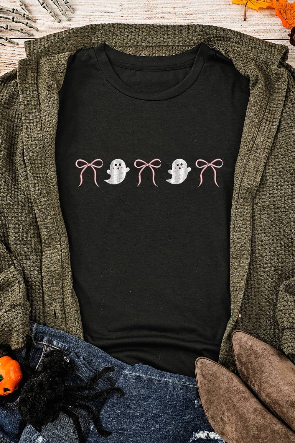Black Halloween Ghost Bow Embroidered Loose T Shirt