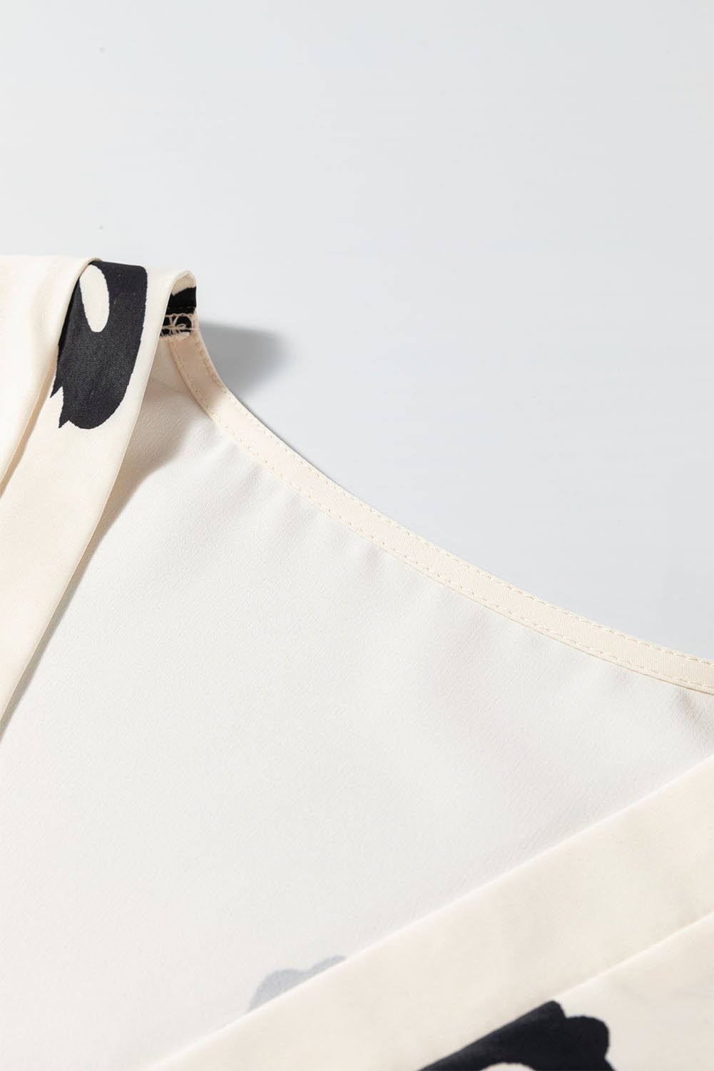 Black Vintage Print V Neck High Waist Short Sleeve Dress