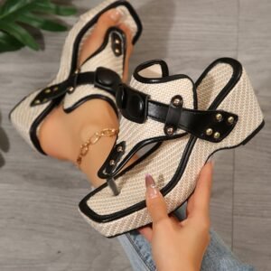 Black Color Contrast Woven Pu Leather Patchwork Wedge Slippers