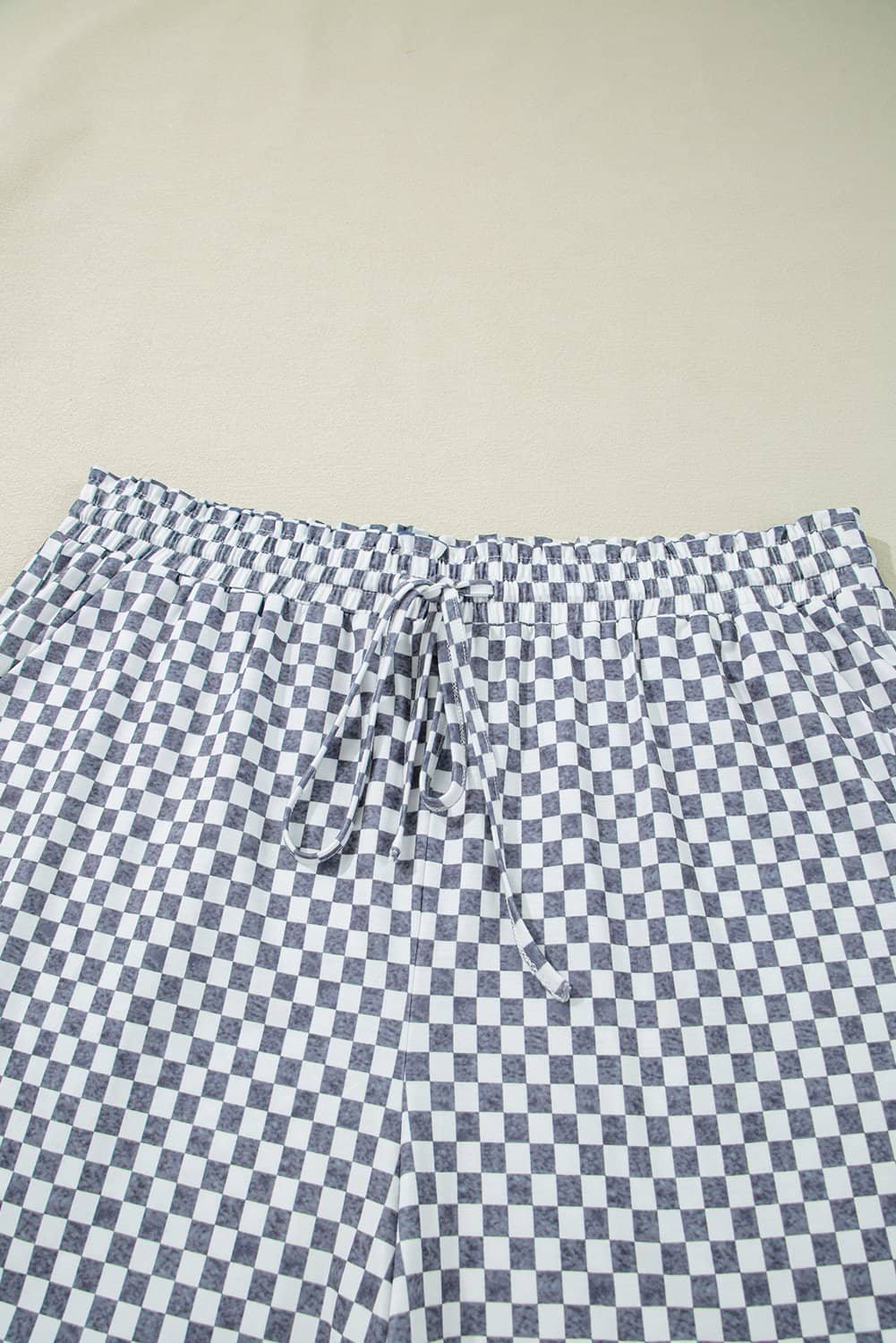 Gray Checkerboard Lace-Up High Waist Plus Size Casual Shorts
