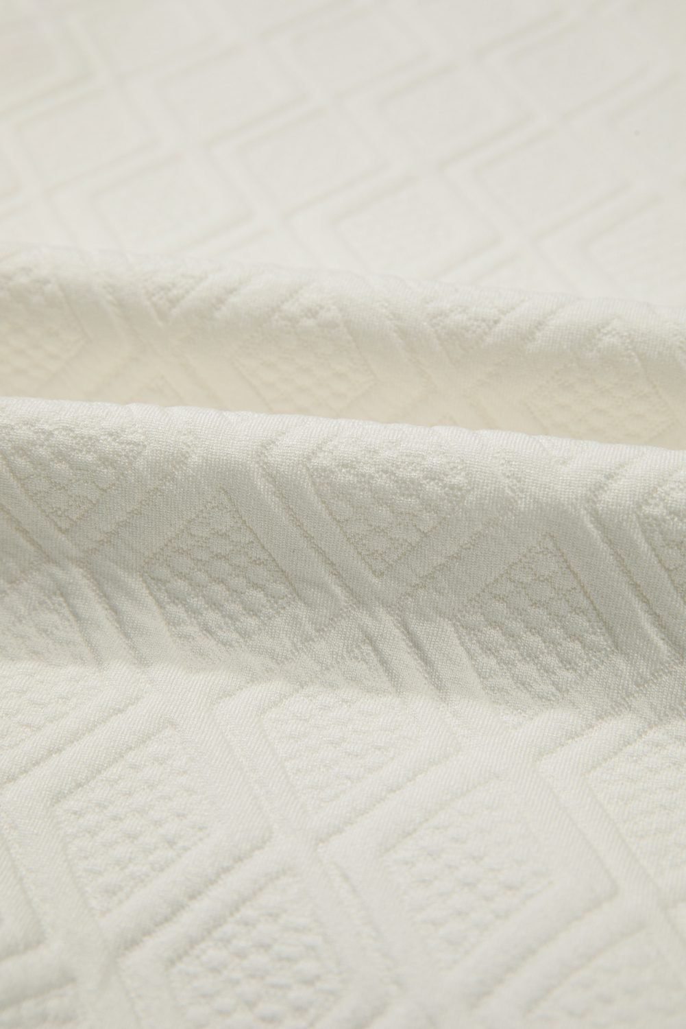 Beige Plus Size Rhombus Texture Contrast Striped Collar Baggy Sweatshirt