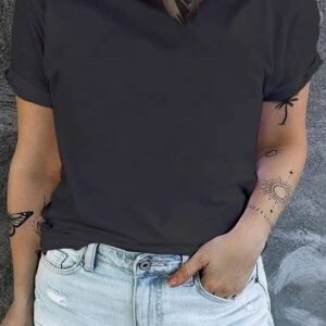 Black Round Neck Rolled Sleeve Plus Size T-Shirt