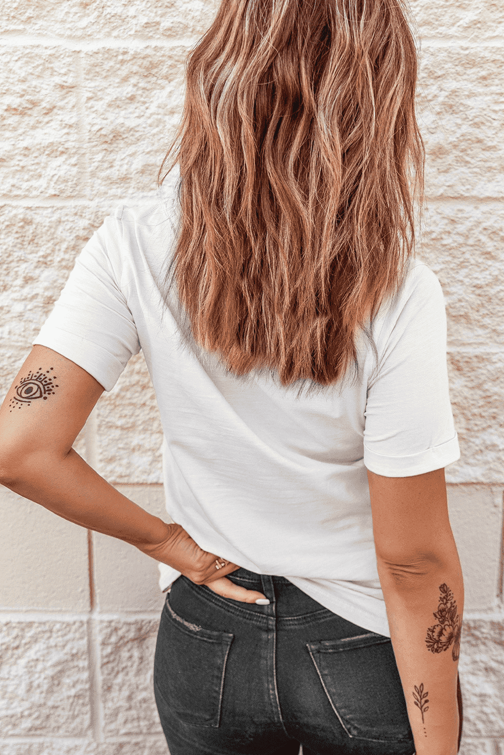 White American Flag 1776 Embroidered Pattern Crew Neck Tee