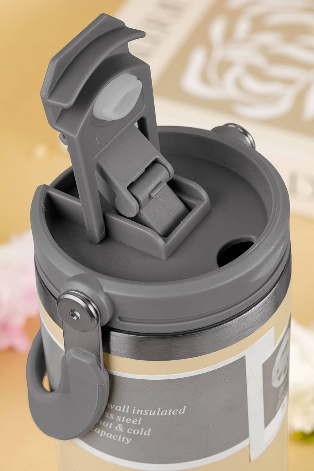 Jet Stream Minimalist Insulated Vacuum Cup With Handle 30Oz