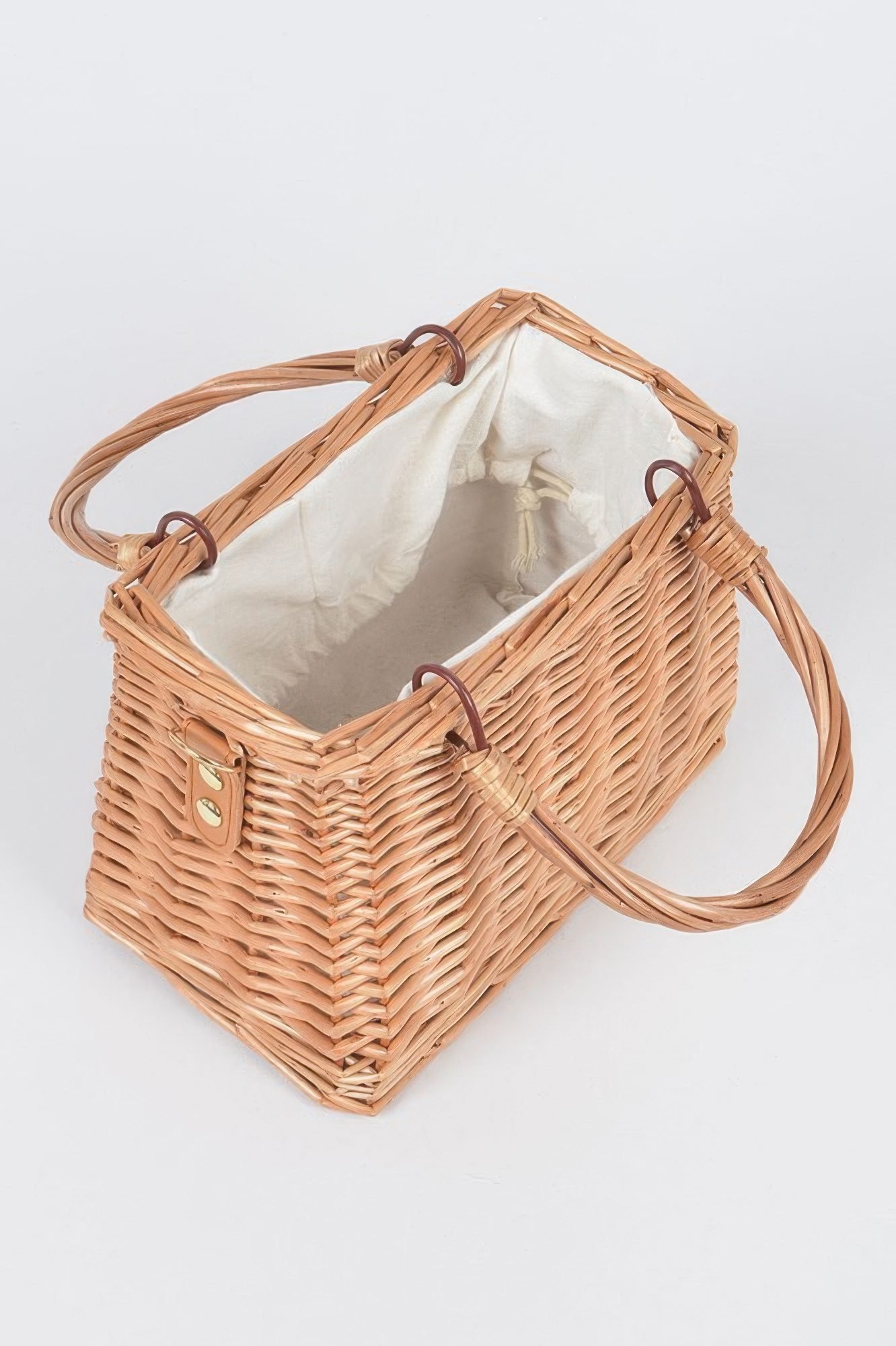 Bamboo Clutch W Faux Pearl Strap-52426