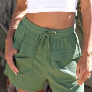 Green Flap Pocket Casual Drawstring Shorts
