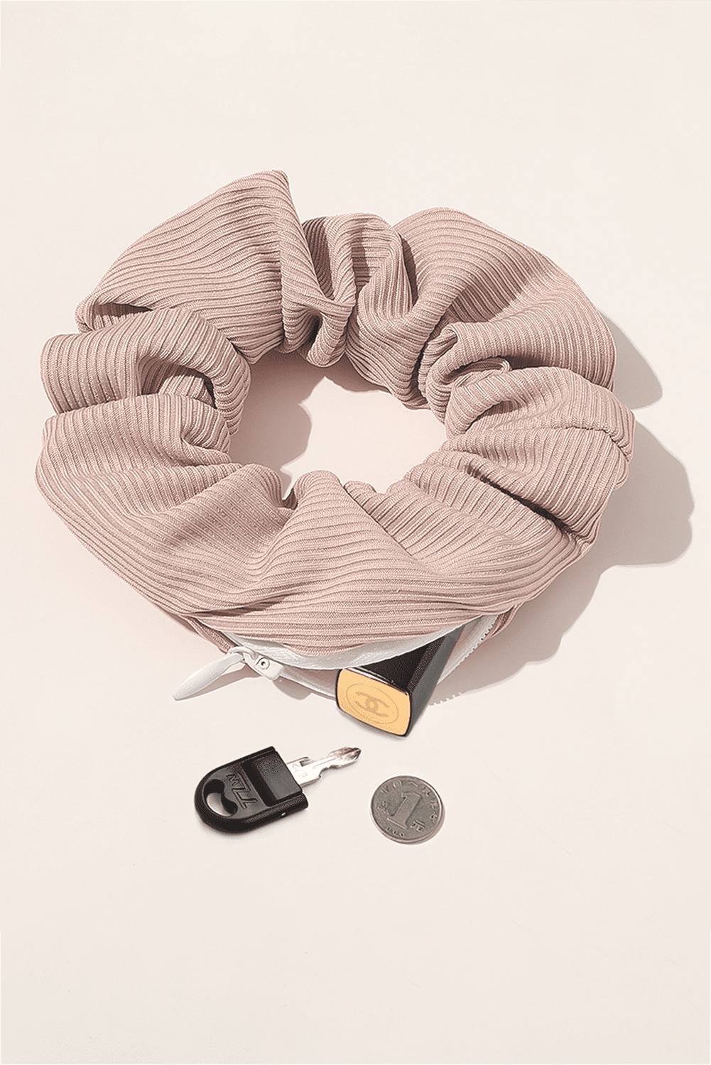 Delicacy Ribbed Hair Scrunchie With Hidden Zipper Pocket