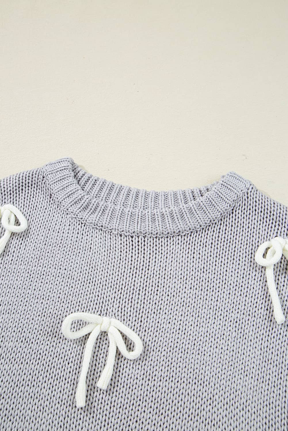 Light Grey Bowknot Applique Cap Sleeve Sweater