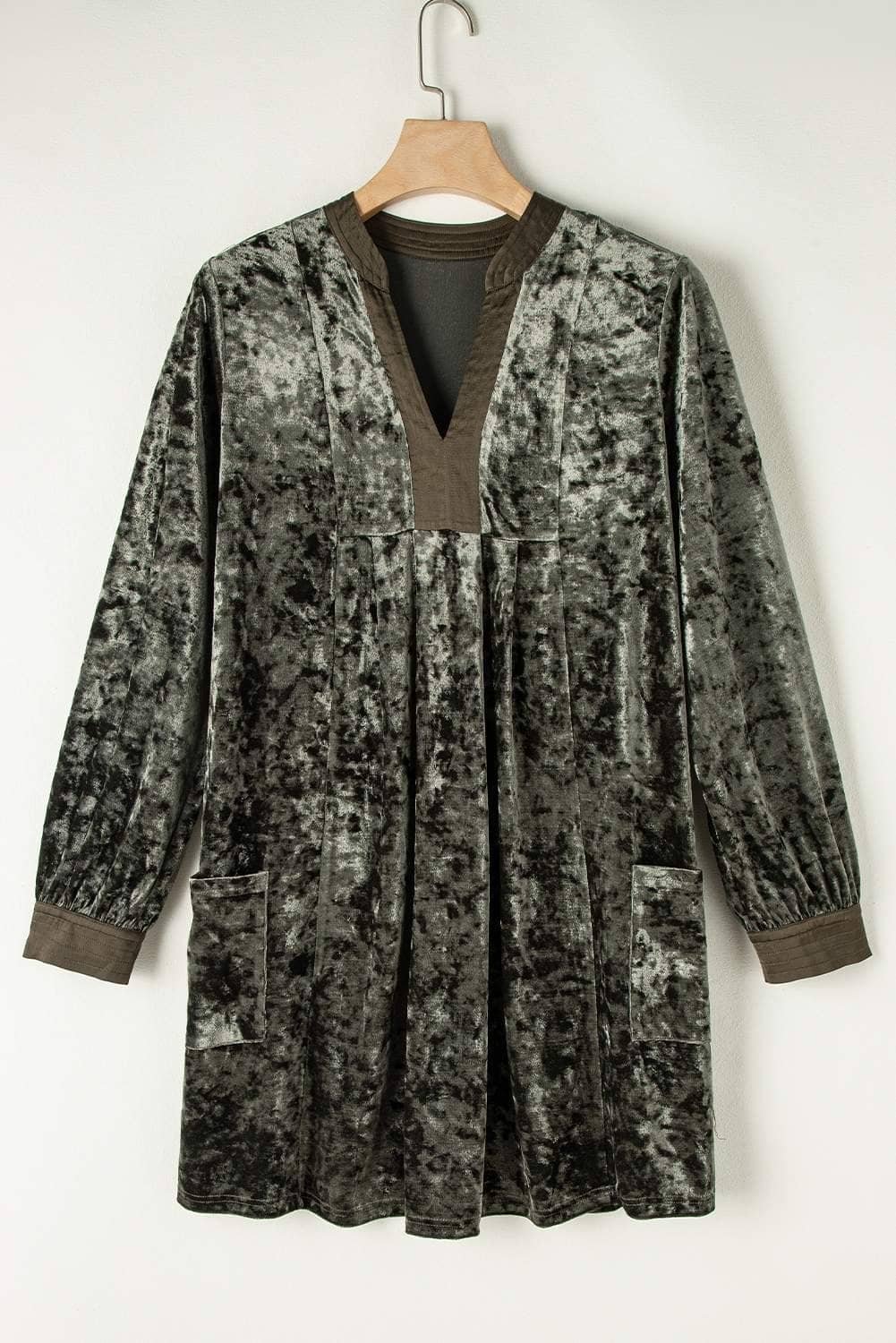 Jungle Green Velvet Long Sleeve V Neck Loose Dress With Pockets